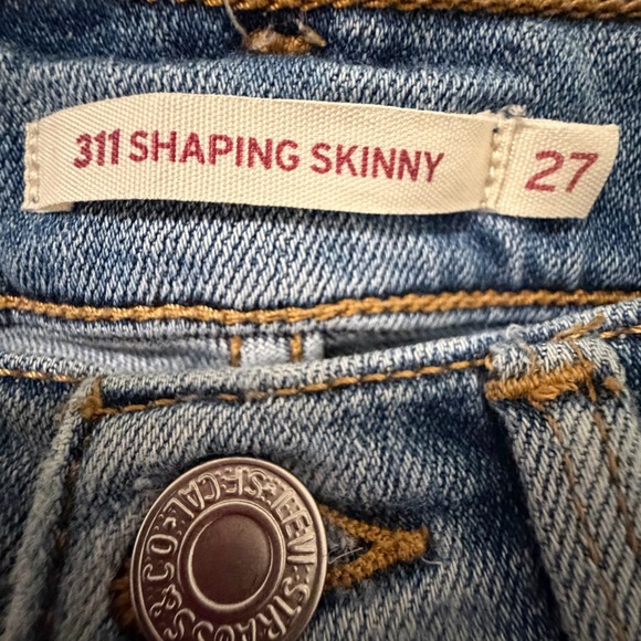 Levi’s 311 Shaping Skinny Jeans Mid Rise Light Wash Butt Lift Festival Cowgirl - Picture 6 of 12